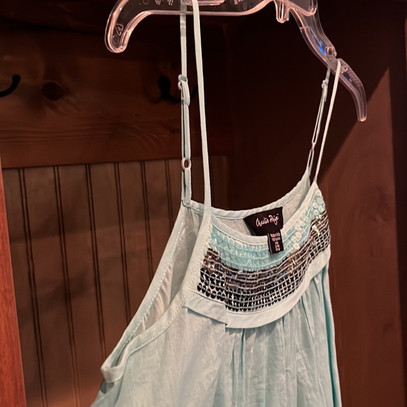 Like new S/M aqua blue sequined tank - Picture 4 of 7